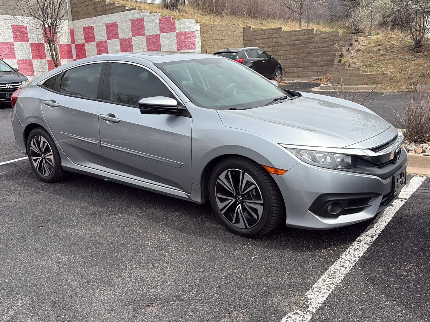 2017 Honda Civic EX-T Sedan Front-Wheel Drive Continuously Variable Transmission