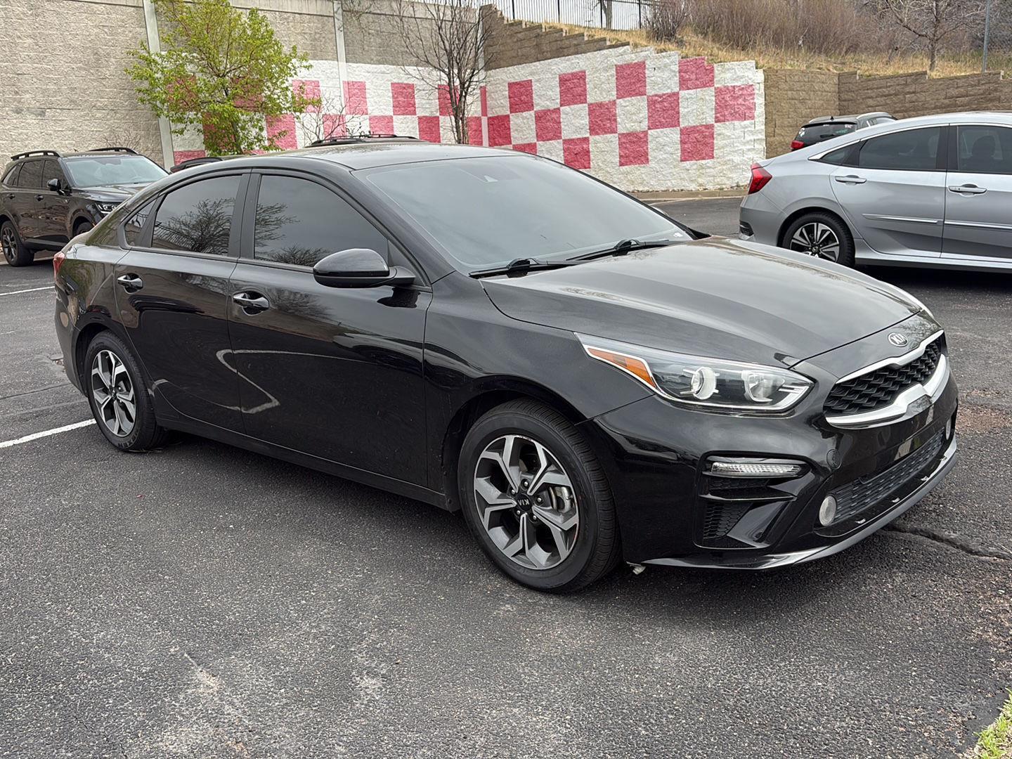 Aurora Black 2021 Kia Forte LXS FWD Sedan Front-Wheel Drive Continuously Variable Transmission