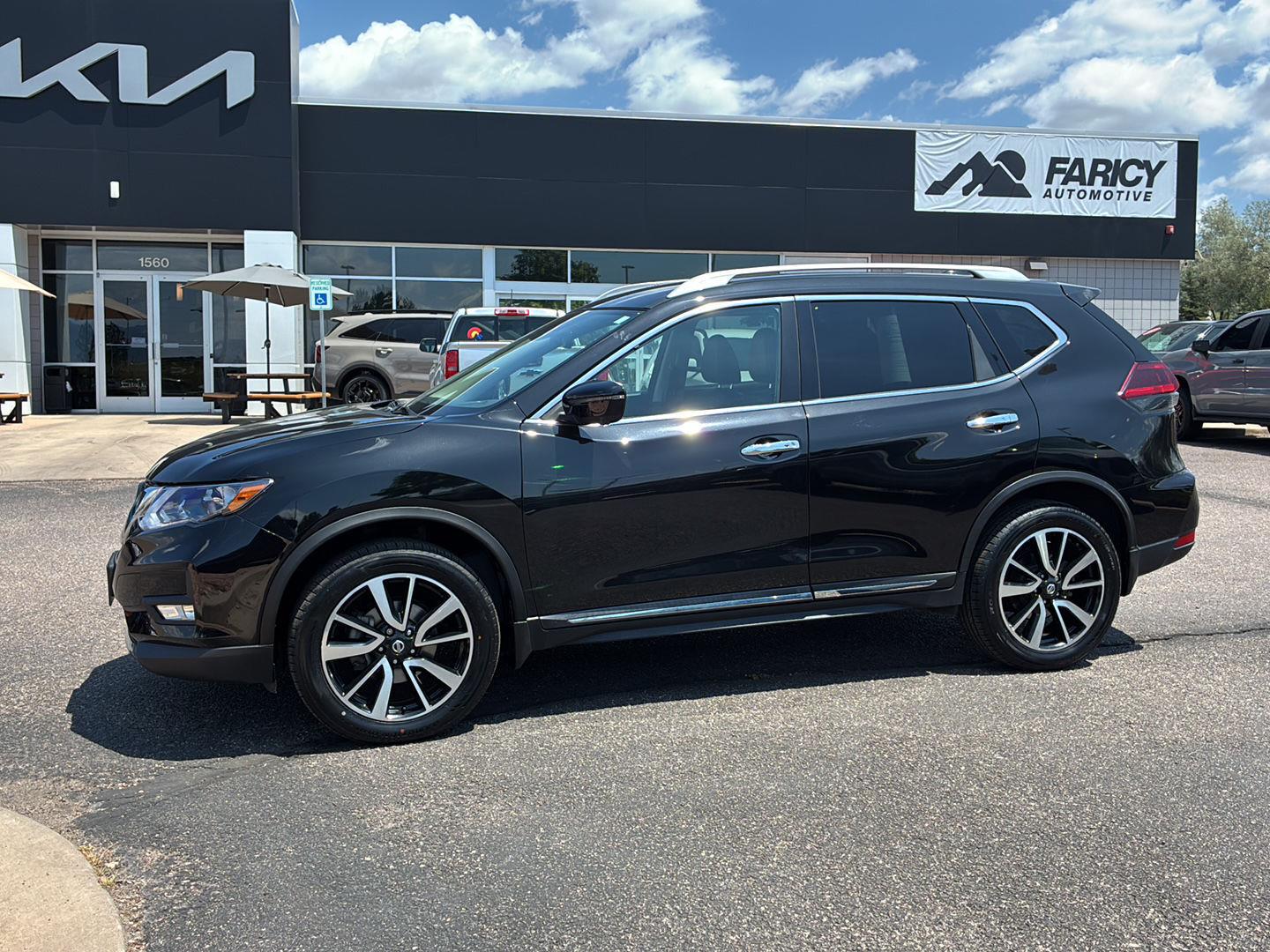 Gray (Magnetic Black Pearl) 2020 Nissan Rogue SUV / Crossover All-Wheel Drive Continuously Variable Transmission