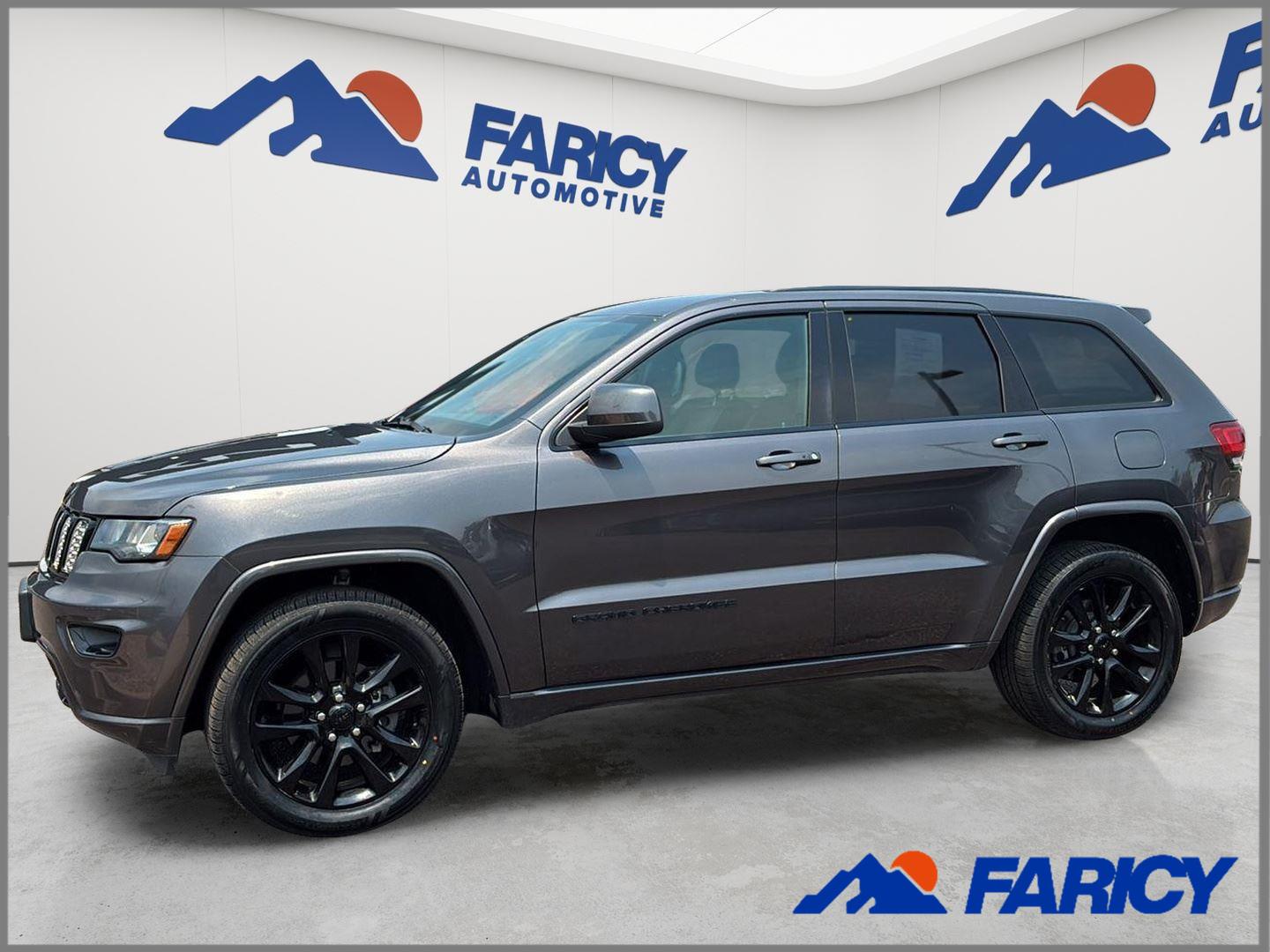 Gray (Granite Crystal Metallic Clearcoat) 2018 Jeep Grand Cherokee SUV / Crossover Four-Wheel Drive 8-Speed Automatic
