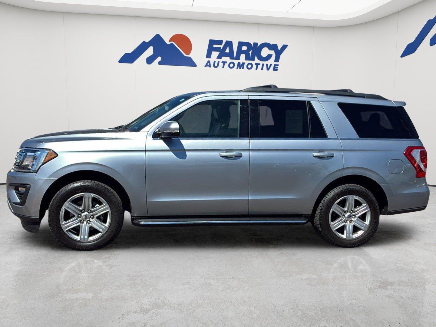 Iconic Silver 2020 Ford Expedition SUV / Crossover Four-Wheel Drive Automatic