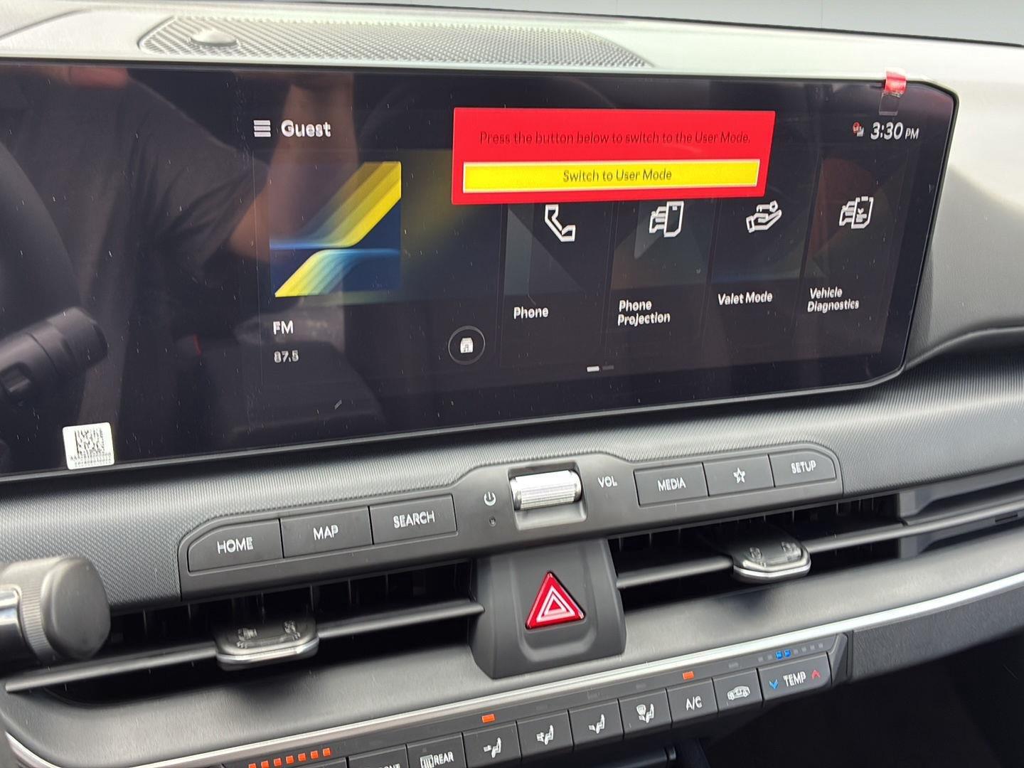 New 2026 Snow White Pearl Kia LX image 38