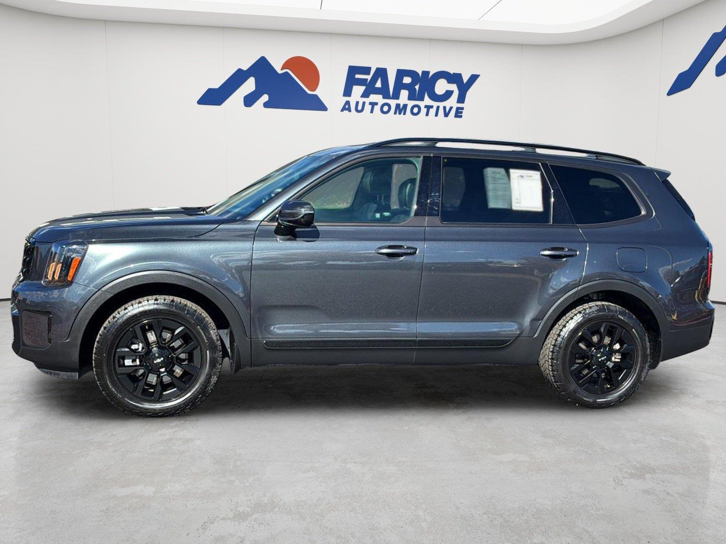 Gravity Gray 2024 Kia Telluride SUV / Crossover All-Wheel Drive Automatic
