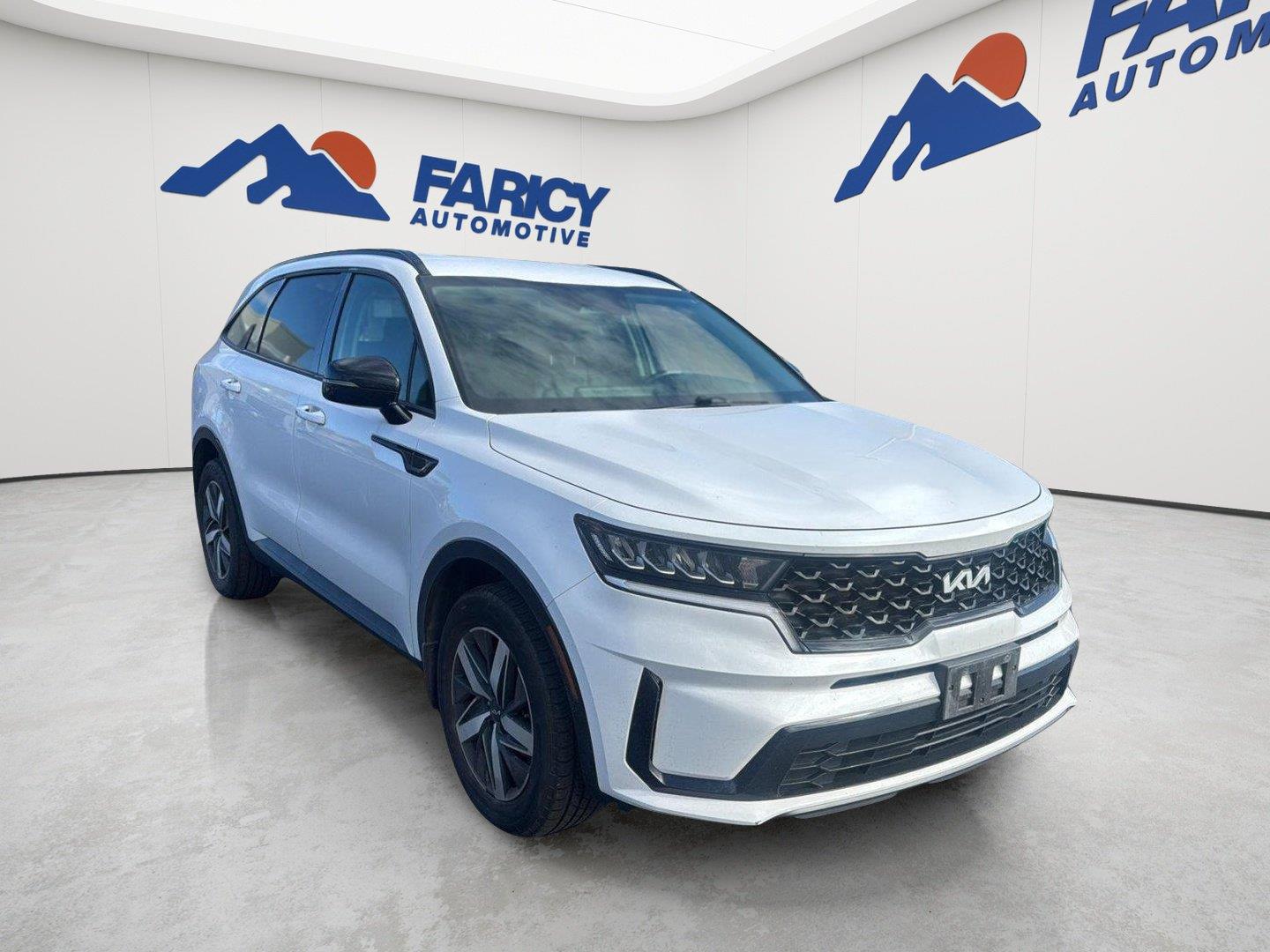 2022 Kia Sorento S FWD