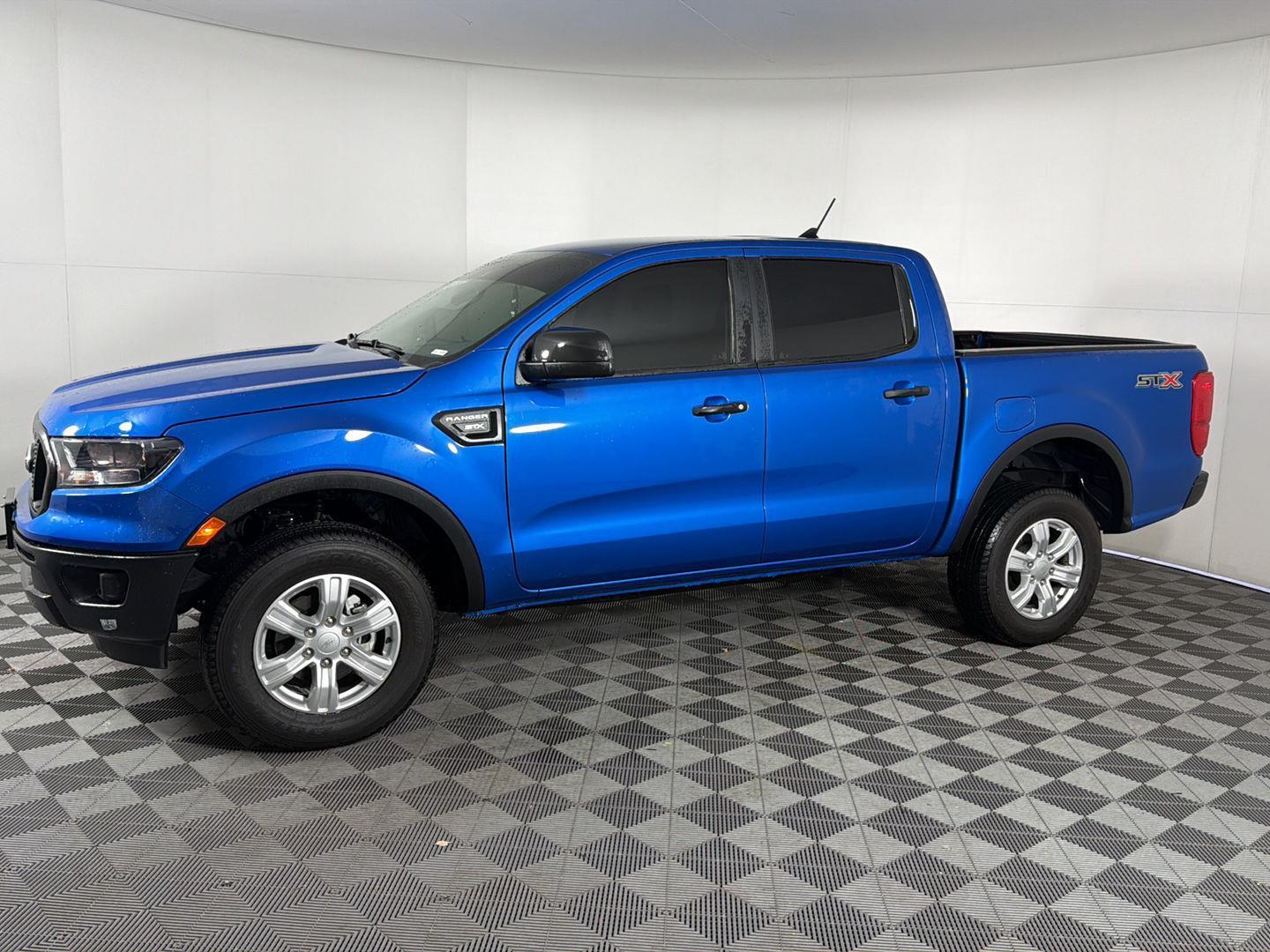 View vehicle photo 2