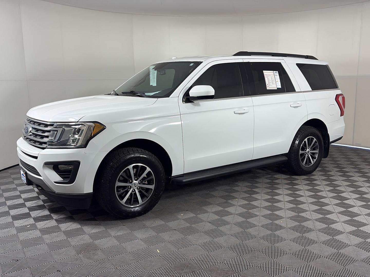 Oxford White 2018 Ford Expedition XLT 4WD SUV / Crossover Four-Wheel Drive Automatic