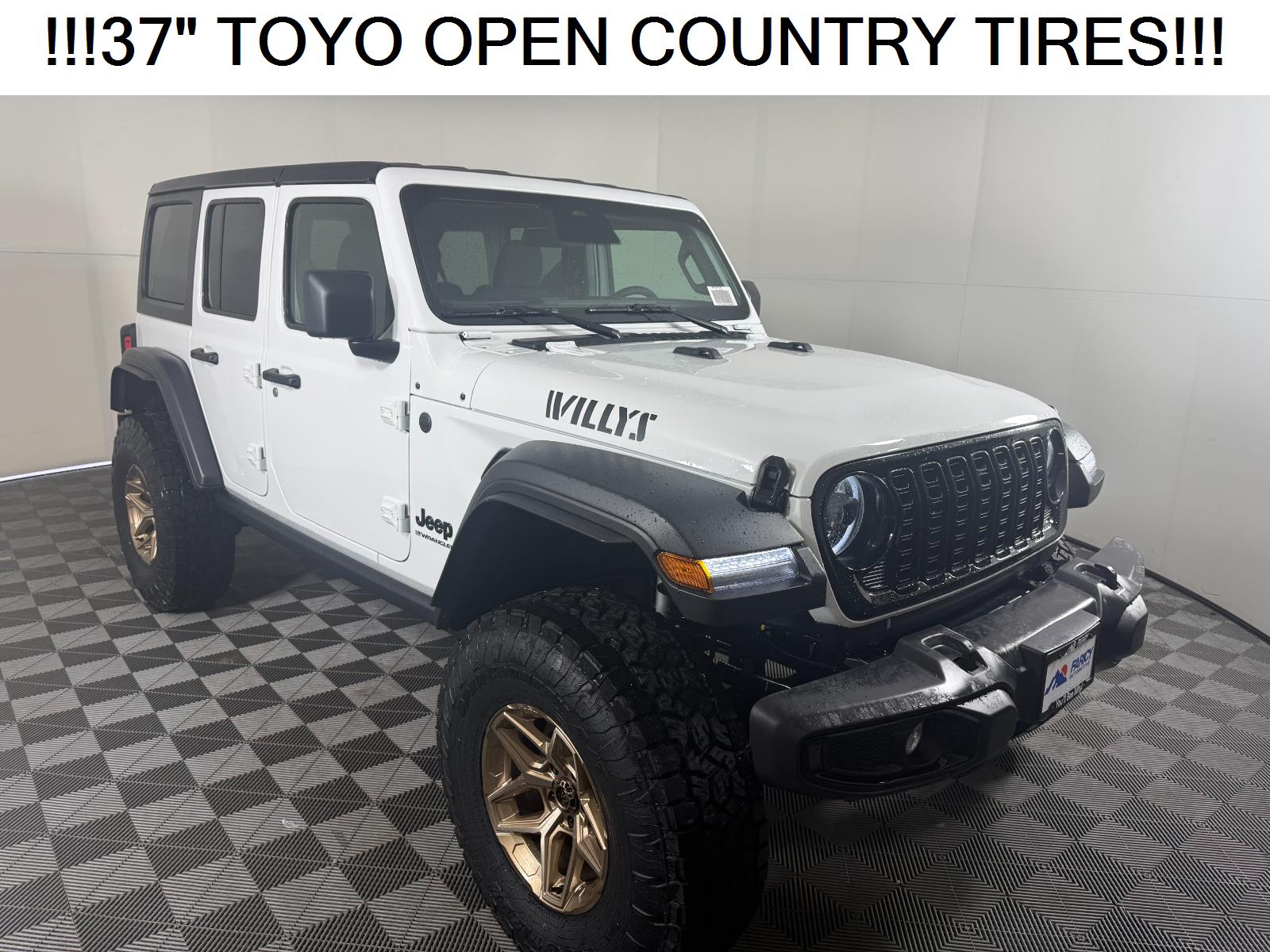 View vehicle photo 2