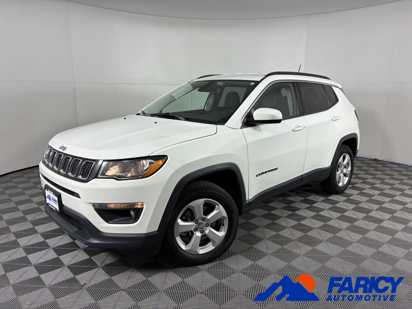 White Clearcoat 2018 Jeep Compass Latitude 4WD SUV / Crossover Four-Wheel Drive 9-Speed Automatic