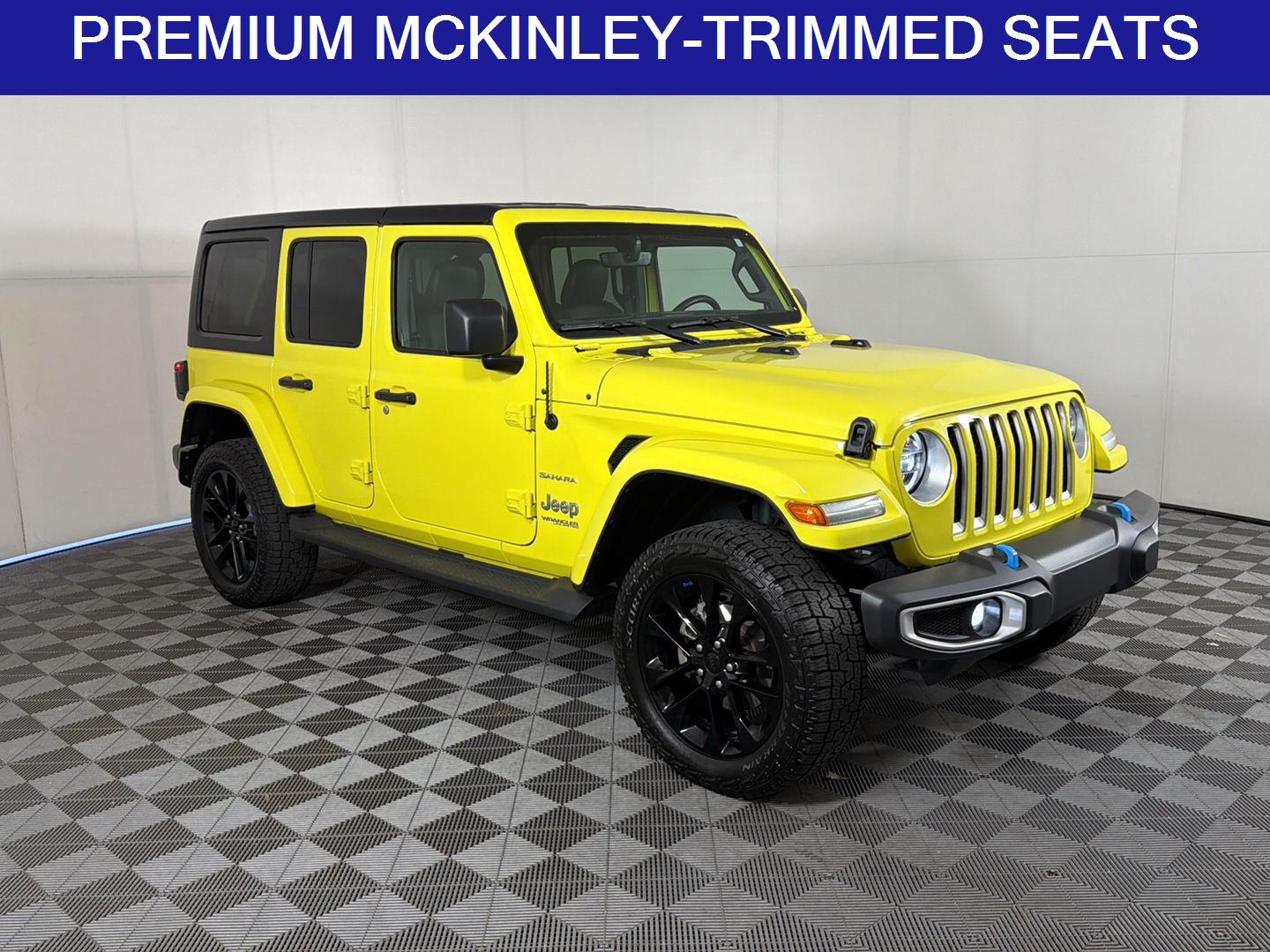 View vehicle photo 2
