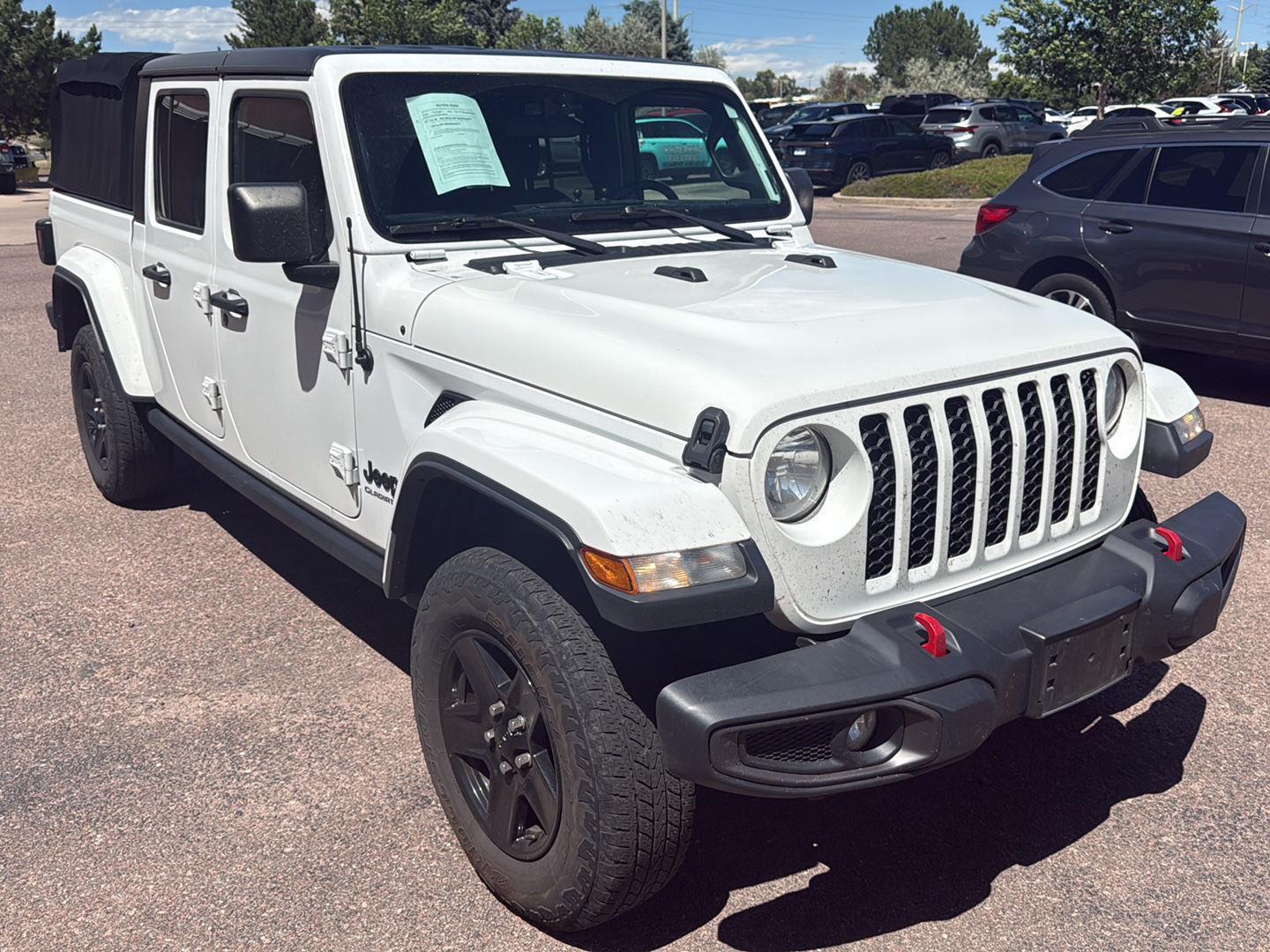 View vehicle photo 3