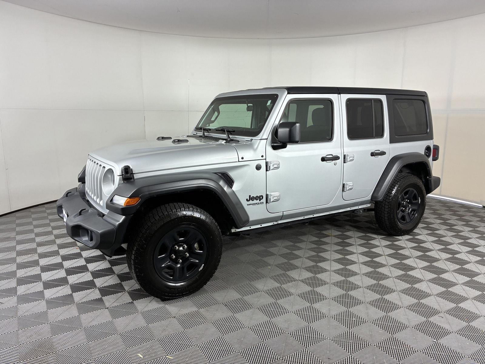 Silver Zynith Clearcoat 2022 Jeep Wrangler SUV / Crossover Four-Wheel Drive 8-Speed Automatic