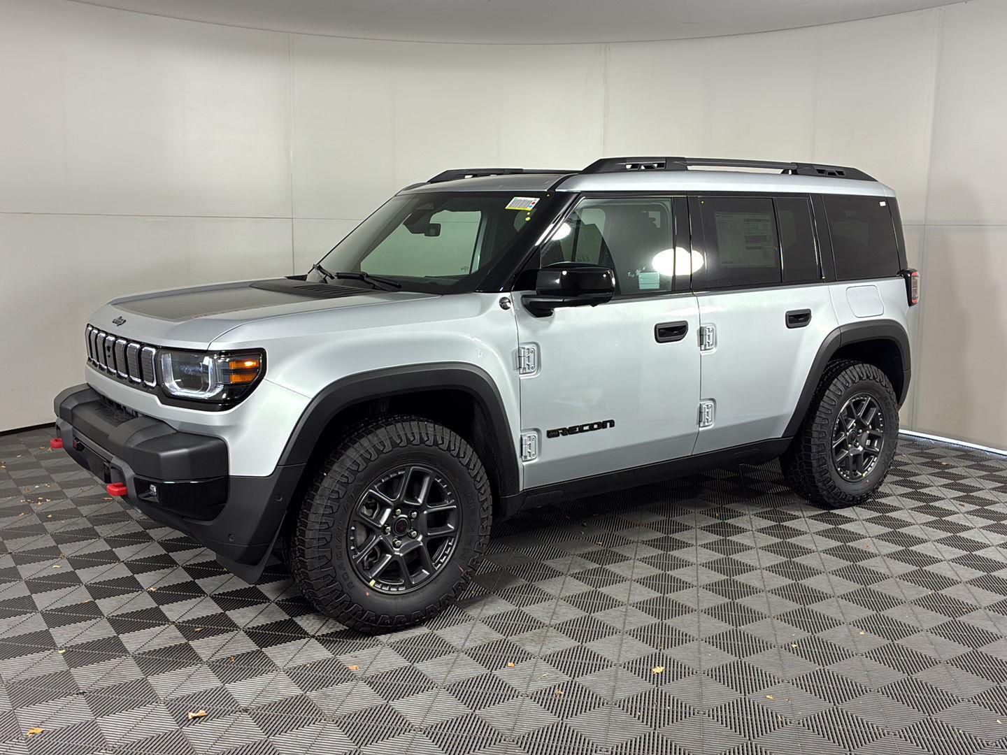 Silver Zynith Pearlcoat 2026 Jeep Recon SUV / Crossover Four-Wheel Drive 1-Speed Automatic