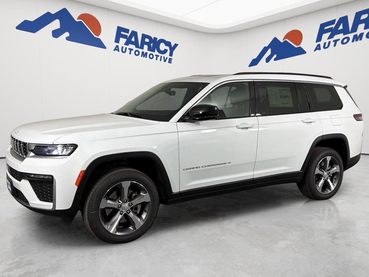 Bright White Clearcoat 2026 Jeep Grand Cherokee L SUV / Crossover Four-Wheel Drive 8-Speed Automatic