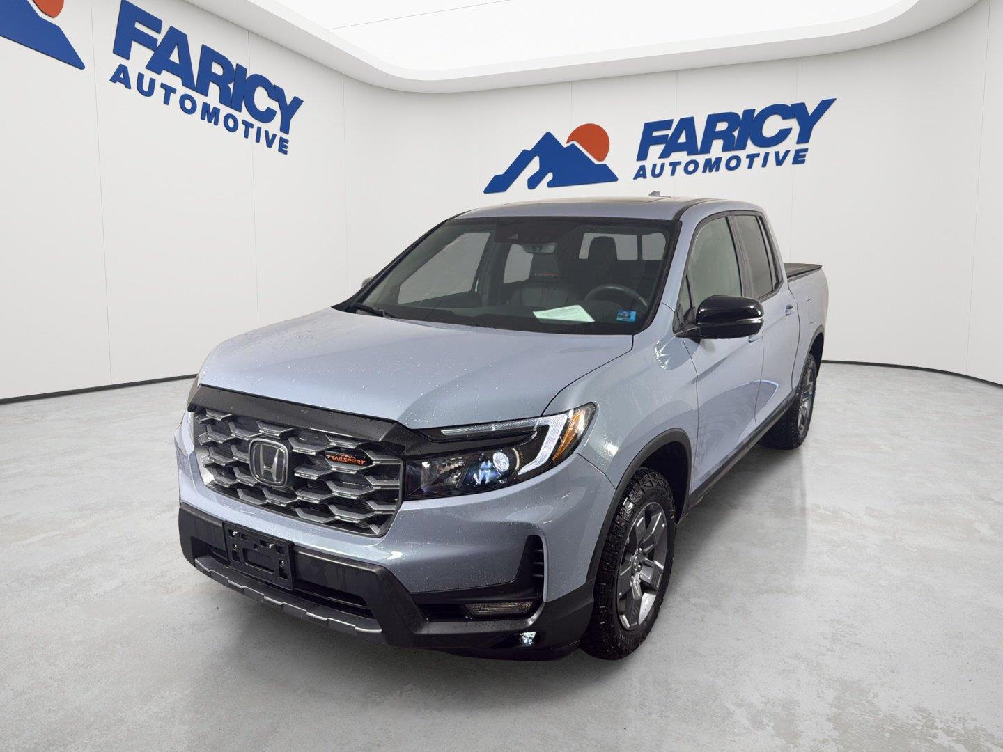 Sonic Gray Pearl 2025 Honda Ridgeline Pickup Truck All-Wheel Drive Automatic