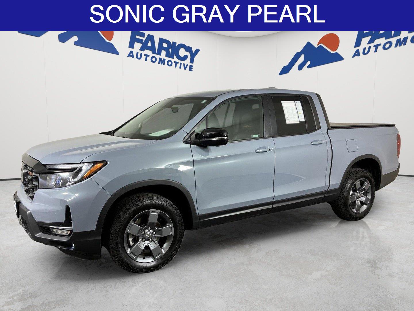 Sonic Gray Pearl 2025 Honda Ridgeline Pickup Truck All-Wheel Drive Automatic