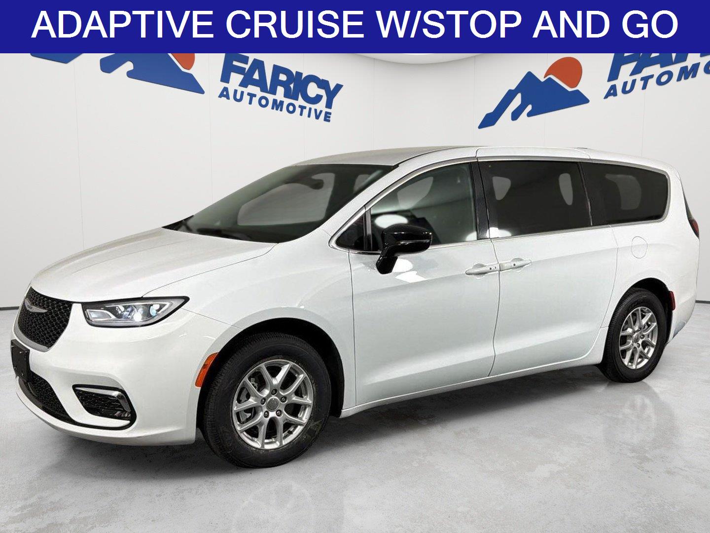 Bright White Clearcoat 2025 Chrysler Pacifica Minivan Front-Wheel Drive 9-Speed Automatic