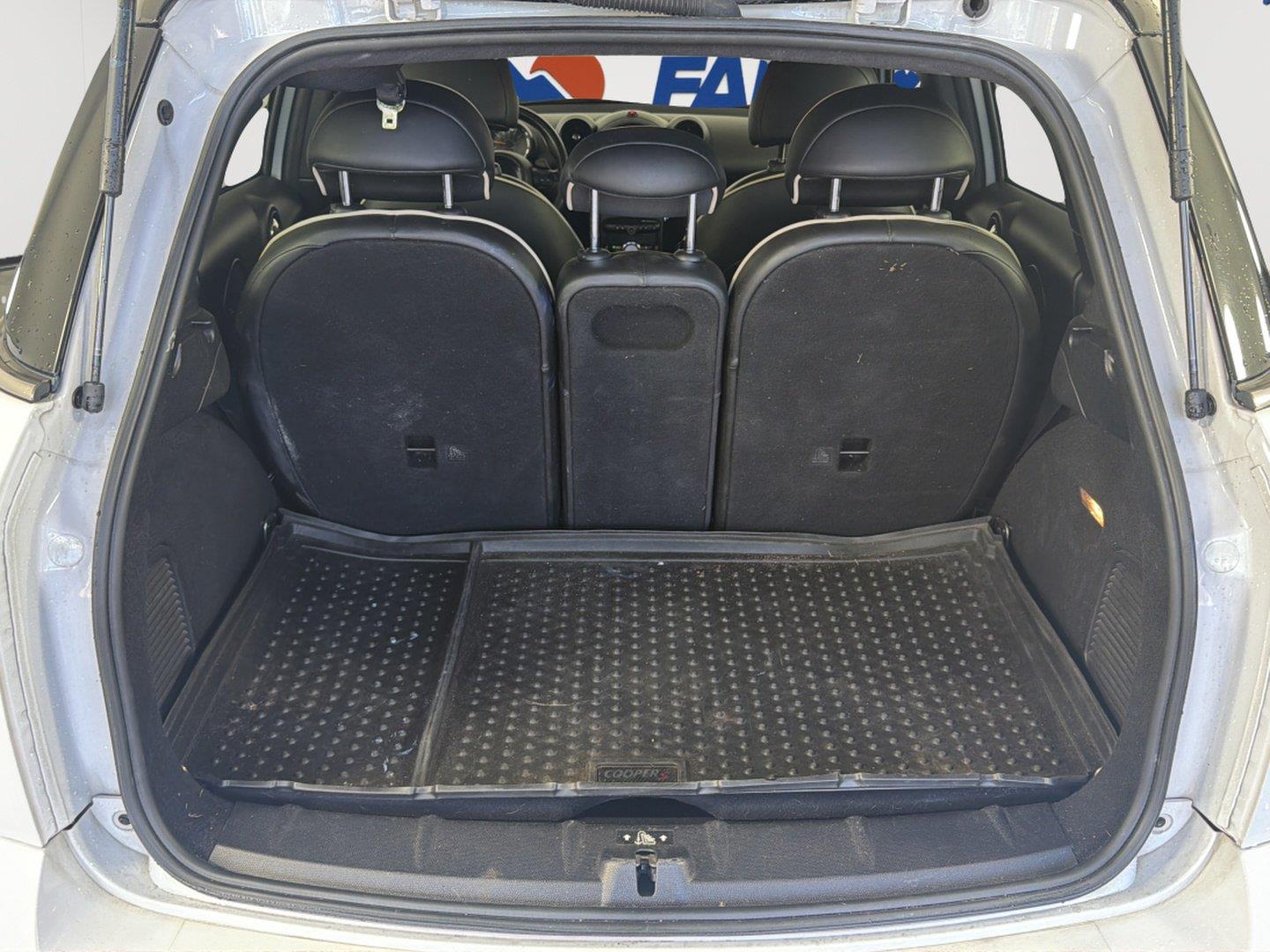 Light White 2015 MINI Countryman SUV / Crossover All-Wheel Drive 6-Speed Manual Overdrive