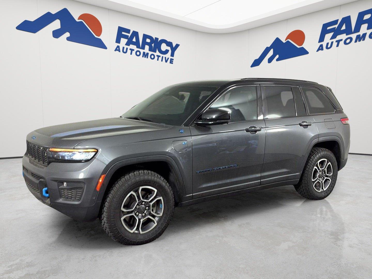 Baltic Gray Metallic Clearcoat 2023 Jeep Grand Cherokee 4xe SUV / Crossover Four-Wheel Drive 8-Speed Automatic