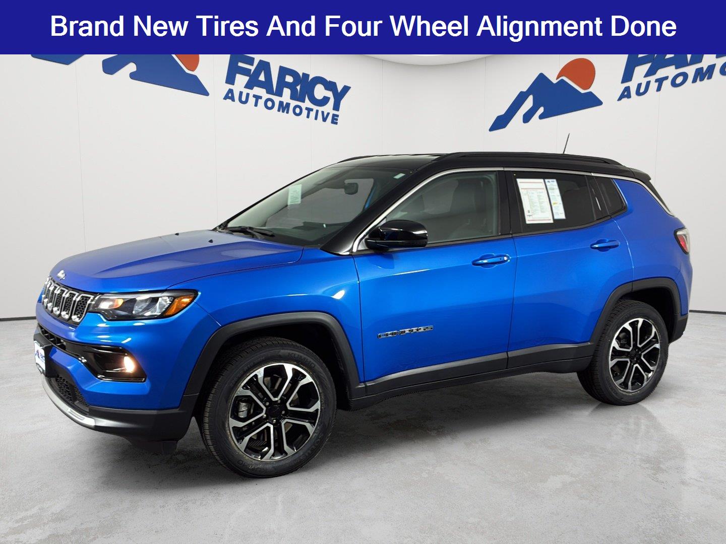 Laser Blue Pearlcoat 2023 Jeep Compass SUV / Crossover Four-Wheel Drive 8-Speed Automatic
