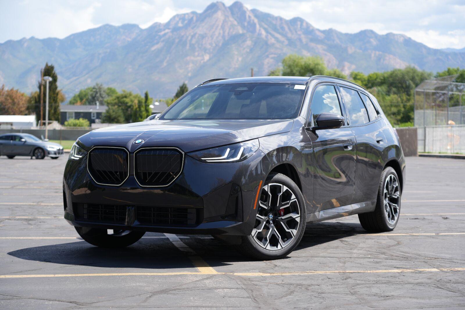 Gray (Dark Graphite Metallic) 2026 BMW X3 SUV / Crossover All-Wheel Drive Automatic