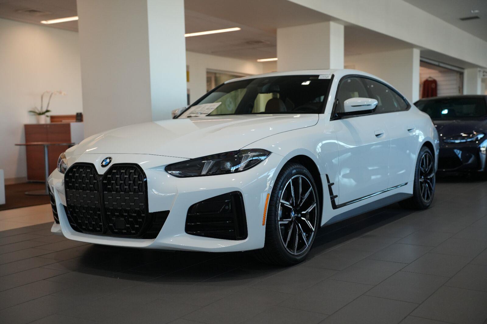 Alpine White 2027 BMW 4 Series Sedan All-Wheel Drive Automatic