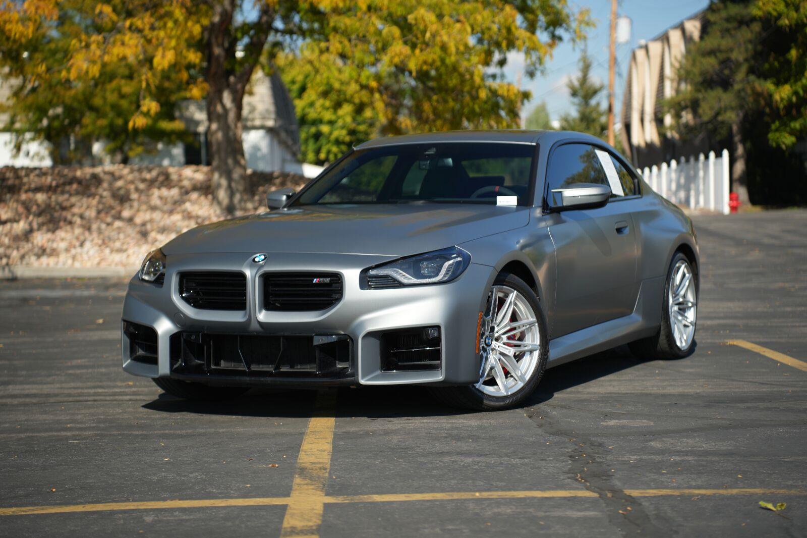 Gray (Frozen Pure Grey Metallic) 2026 BMW M2 Coupe Rear-Wheel Drive 6-Speed Manual