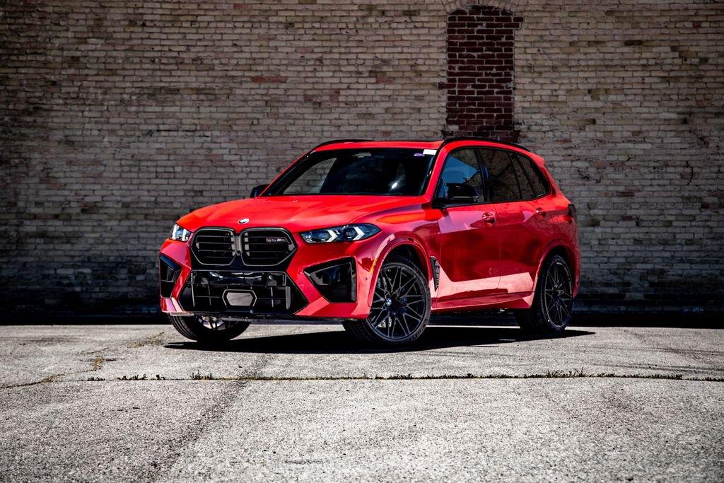 2026 BMW X5 M Rojo (Toronto Red Metallic) SUV/Crossover Tracción en las cuatro ruedas Automática