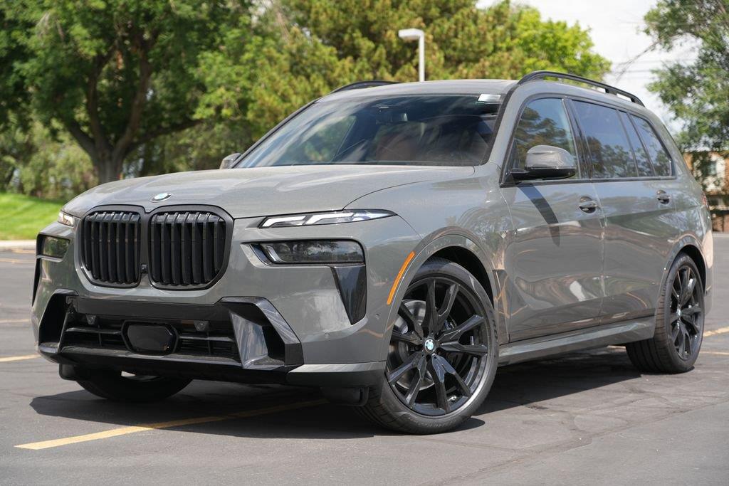 Gray (Dravit Grey Metallic) 2027 BMW X7 SUV / Crossover All-Wheel Drive Automatic