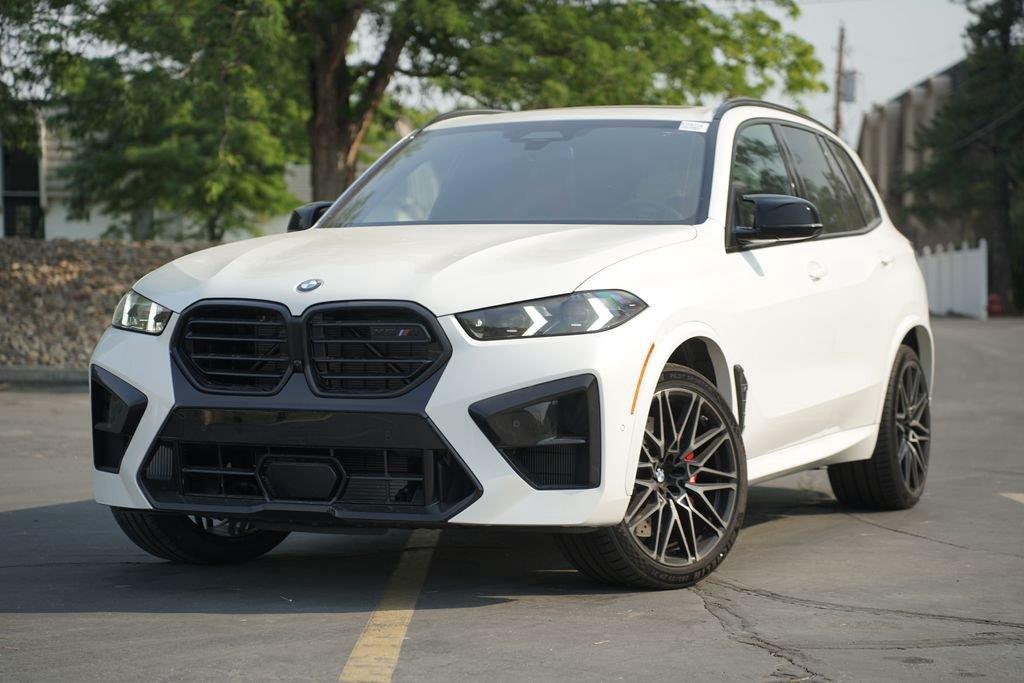 Mineral White Metallic 2026 BMW X5 M SUV / Crossover All-Wheel Drive Automatic