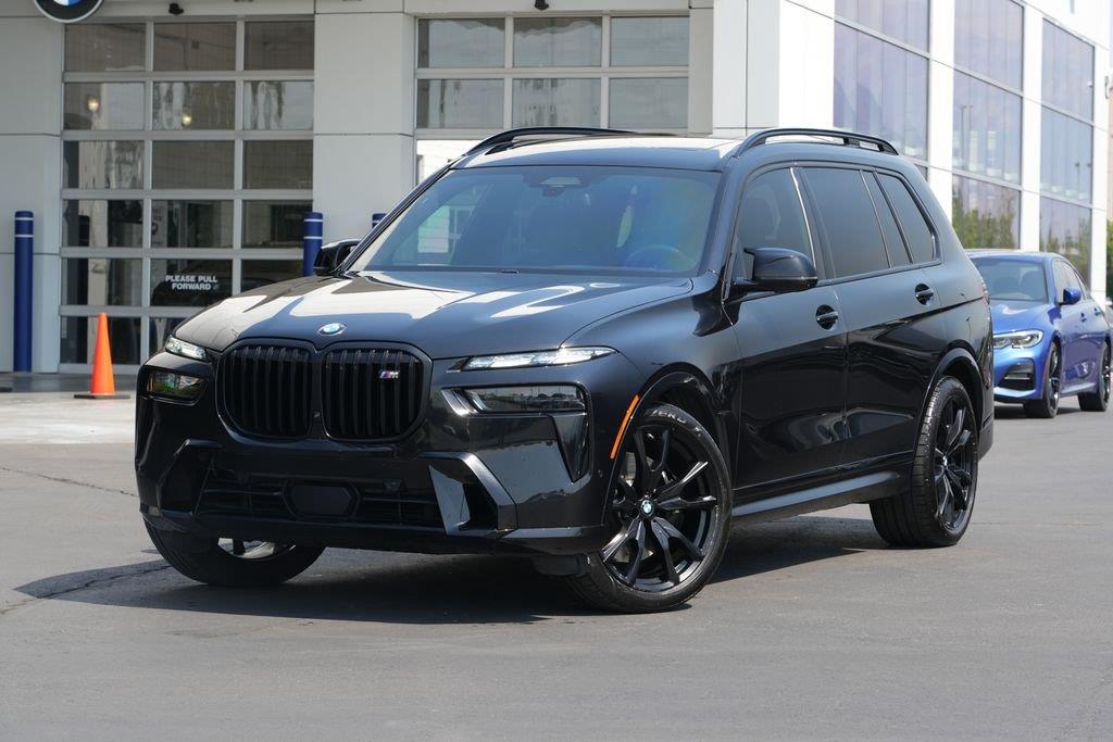 2024 BMW X7 M60i AWD