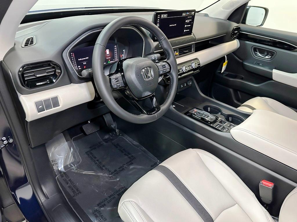 2026 Honda Passport RTL Towing - Obsidian Blue Pearl exterior view 15