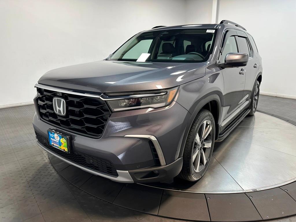 2025 Honda Pilot Elite - Modern Steel exterior view 4