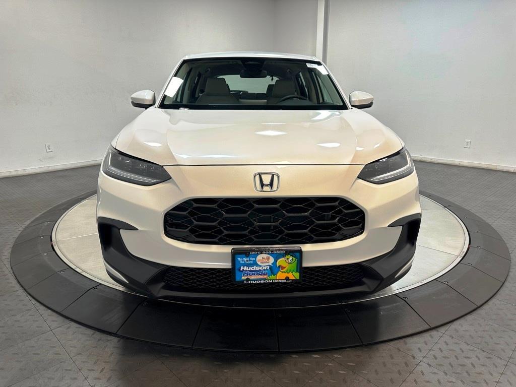 2026 Honda HR-V LX - WHITE exterior view 3