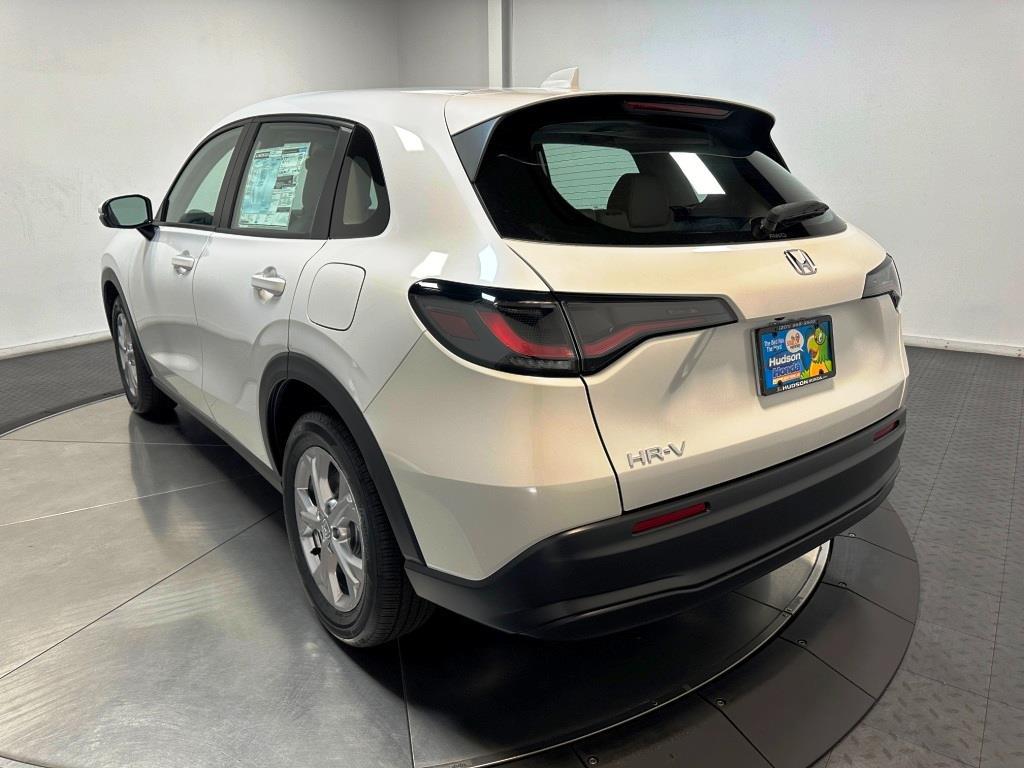 2026 Honda HR-V LX - WHITE exterior view 6