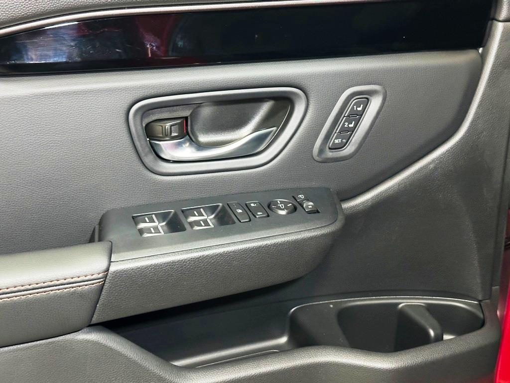 2025 Honda Pilot TrailSport - Radiant Red Metallic II exterior view 12