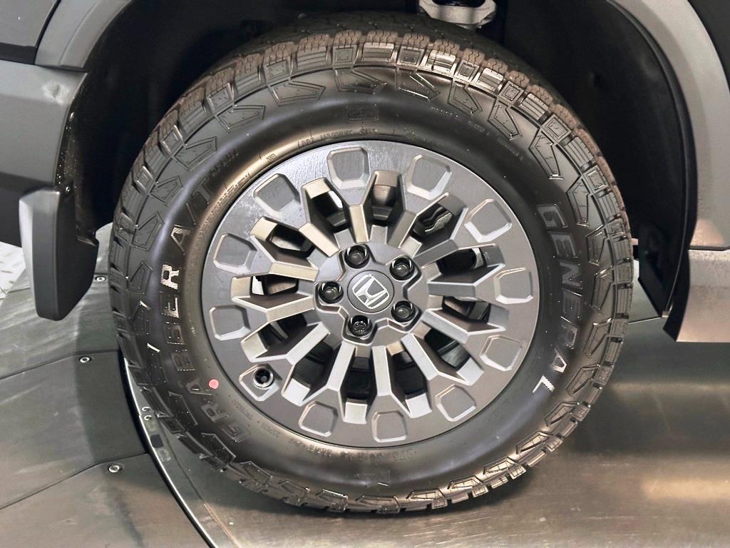 2026 Honda Passport TrailSport - Crystal Black Pearl exterior view 10