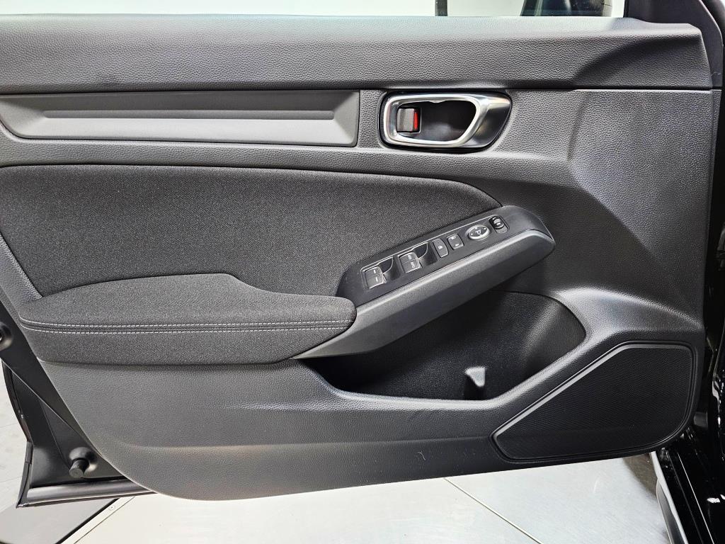 2026 Honda Civic Hatchback Sport - Crystal Black Pearl exterior view 11