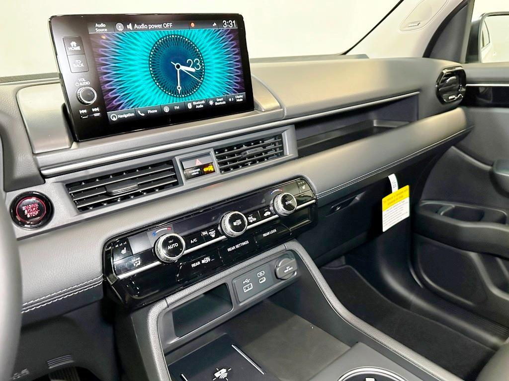 2025 Honda Pilot Touring - WHITE exterior view 19