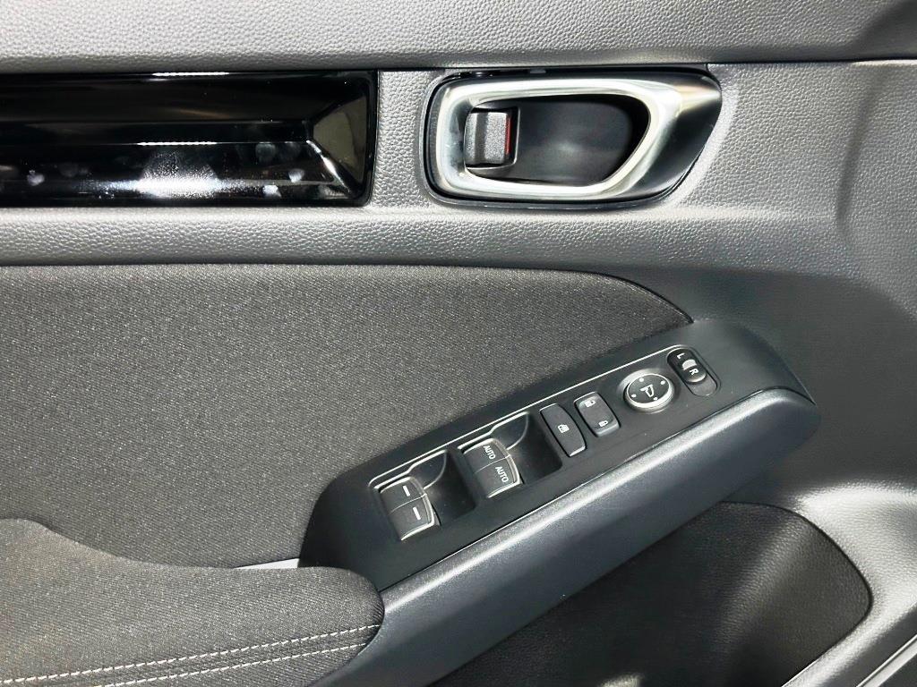 2026 Honda Civic Hatchback Sport - Solar Silver Metallic exterior view 12