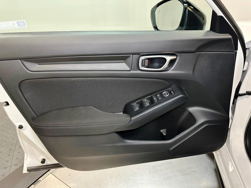 2026 Honda Civic Hatchback Sport - Platinum White Pearl exterior view 11