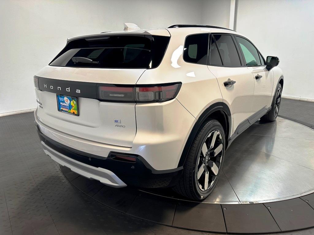 2026 Honda Prologue Elite - Frostline White Pearl exterior view 8