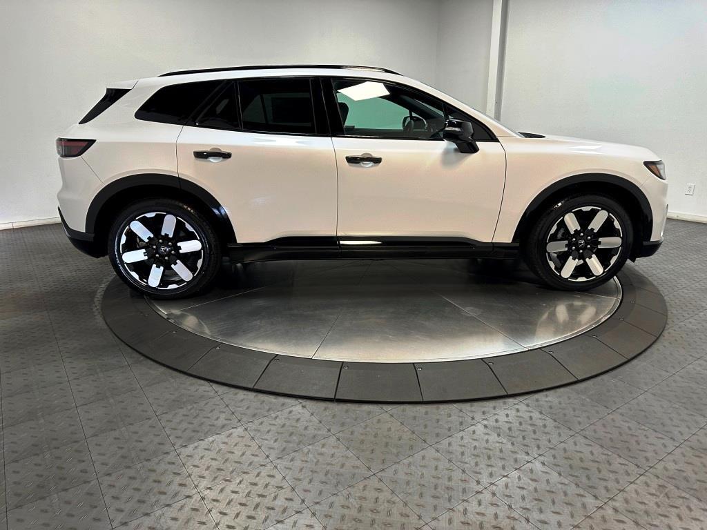 2026 Honda Prologue Elite - Frostline White Pearl exterior view 9