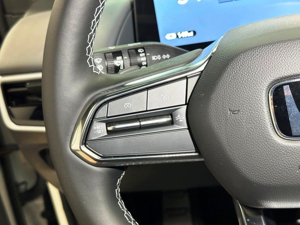 2026 Honda Prologue Touring - Frostline White Pearl exterior view 16