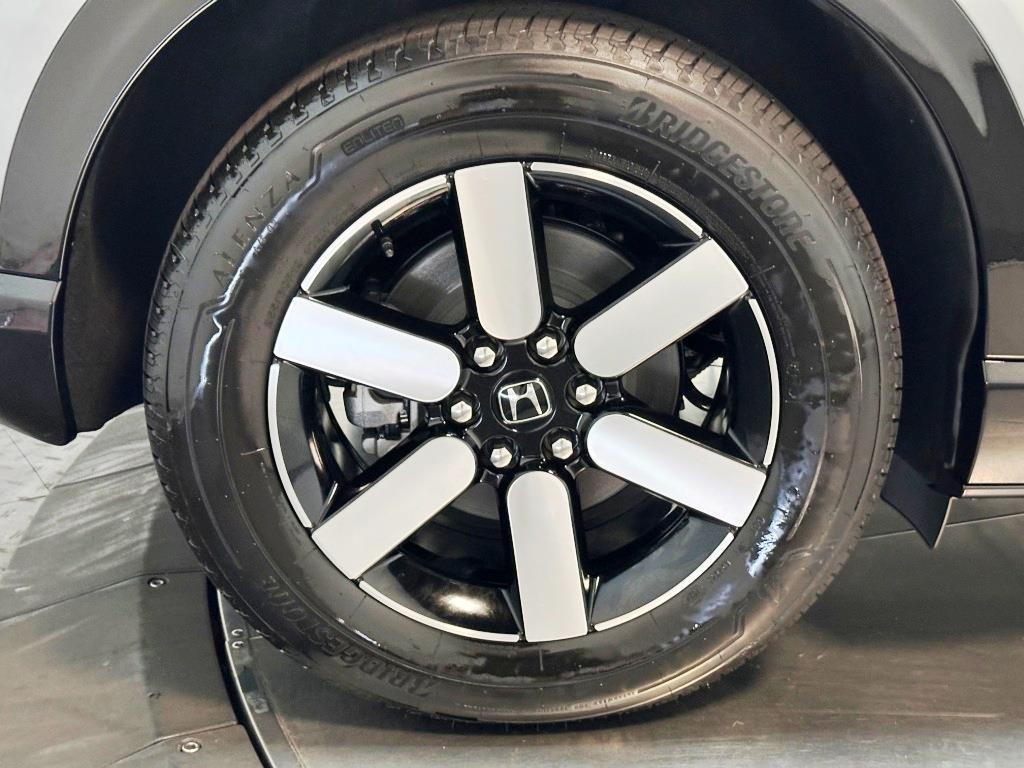 2026 Honda Prologue Touring - Mercury Silver Metallic exterior view 10