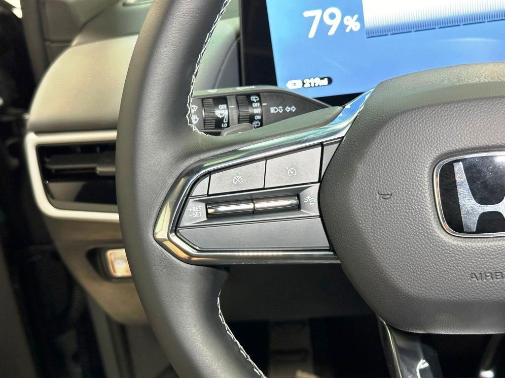 2026 Honda Prologue Touring - Mercury Silver Metallic exterior view 16