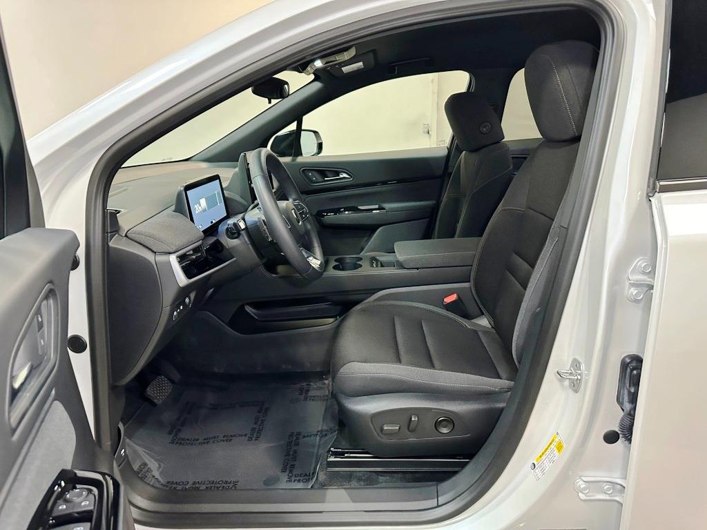 2026 Honda Prologue EX - Frostline White Pearl exterior view 13