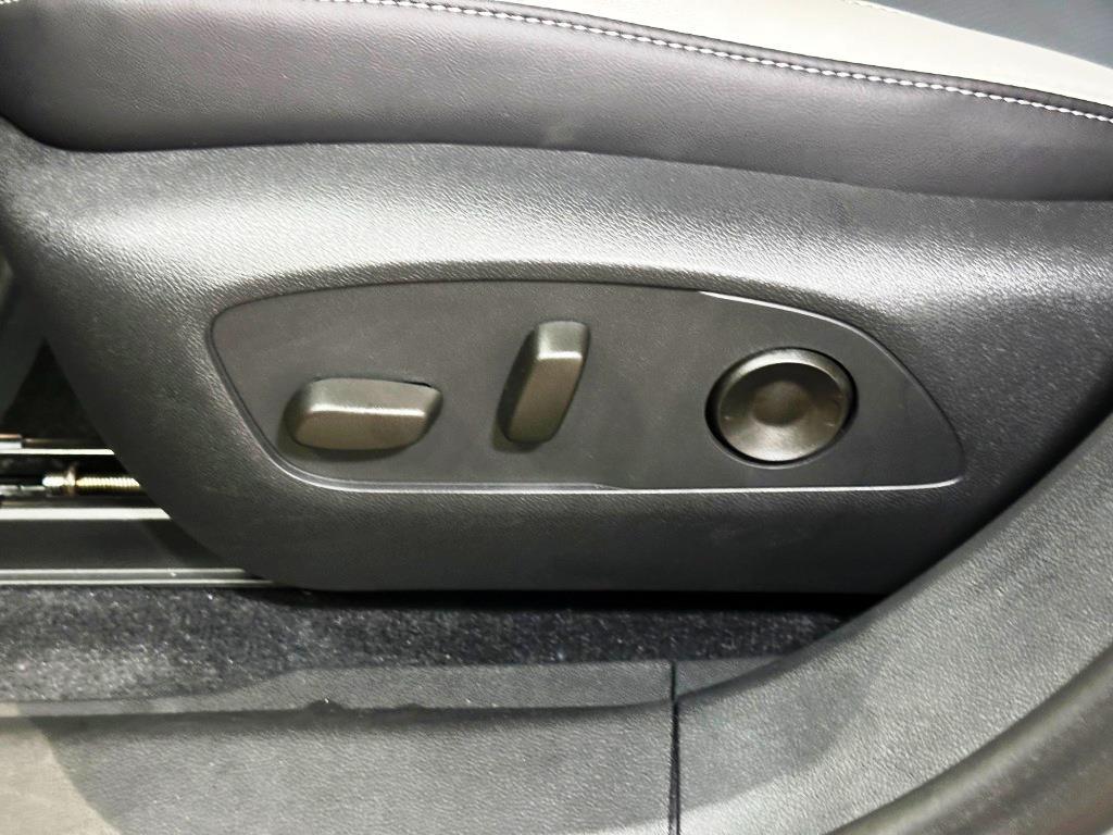 2026 Honda Prologue Elite - SILVER exterior view 14