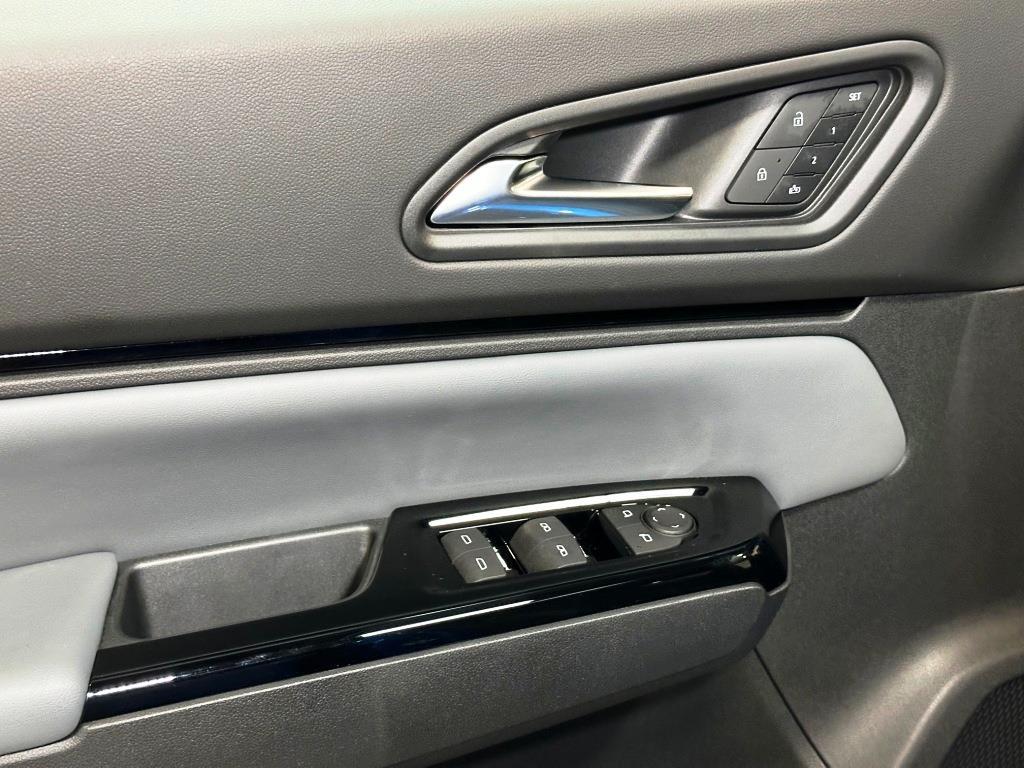 2026 Honda Prologue Touring - Pacific Blue Metallic exterior view 12