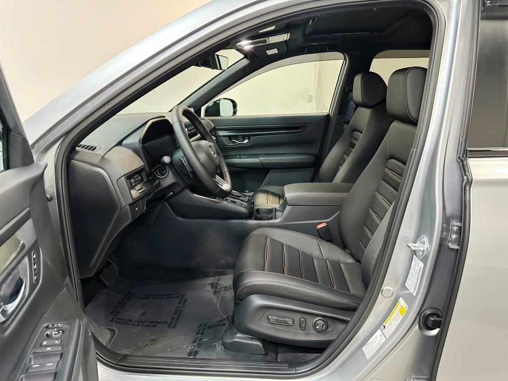 2026 Honda CR-V Hybrid Sport-L - Solar Silver Metallic exterior view 13