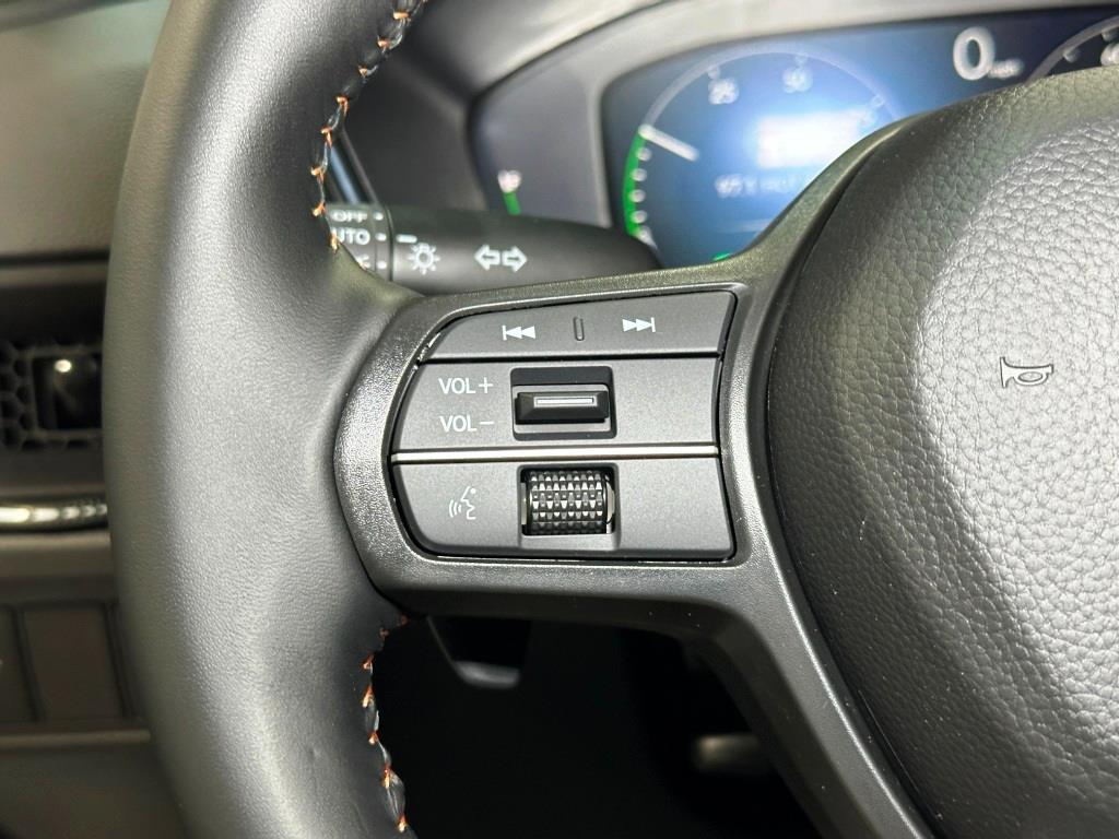 2026 Honda CR-V Hybrid Sport-L - Solar Silver Metallic exterior view 16